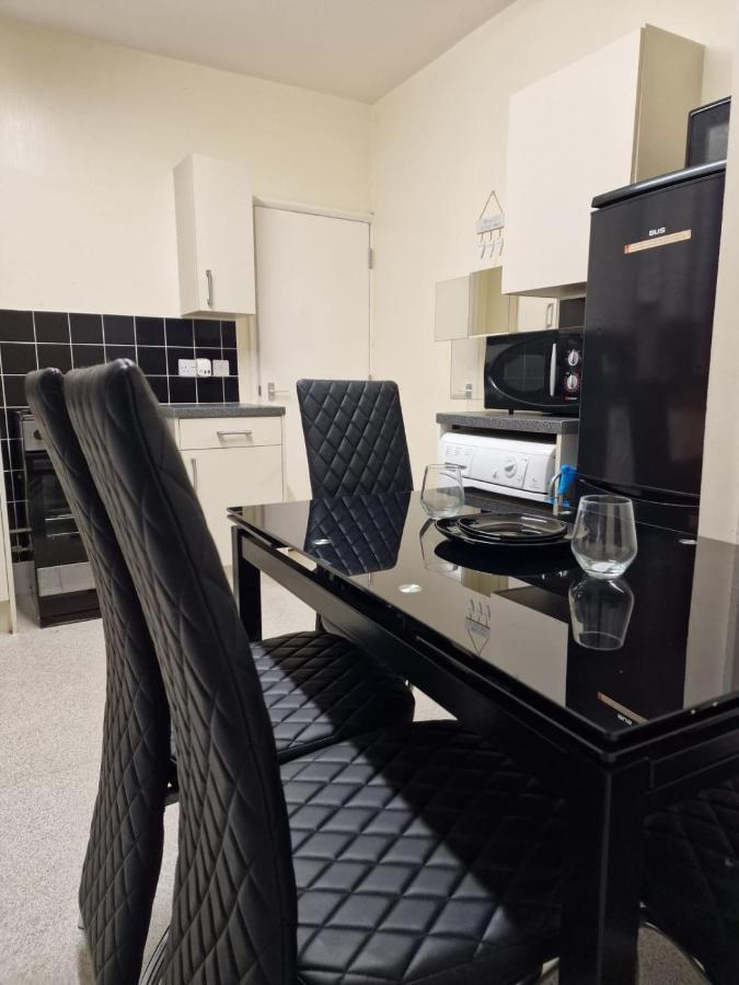Spacious And Homely One Bedroom Quarto em Acomodações Particulares Londres